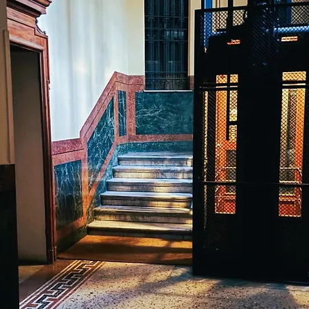 Appartamento In Historic Building- Porta Venezia *