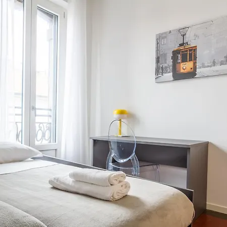 Appartamento In Historic Building- Porta Venezia Milano