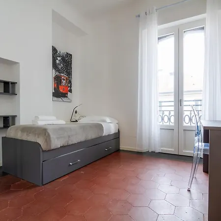 In Historic Building- Porta Venezia Appartamento *