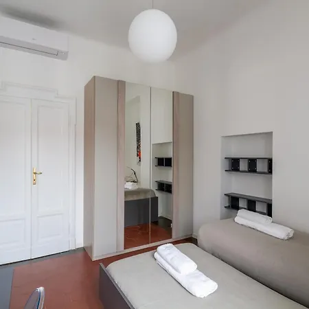 In Historic Building- Porta Venezia Milano